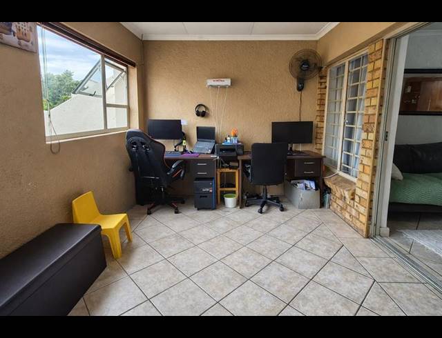 2 BEDROOM APARTMENT FOR SALE IN CELTISDAL